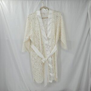 Weddingstar Lace Kimono Short Robe With Belt Can Be Used As Coverup Size S/M